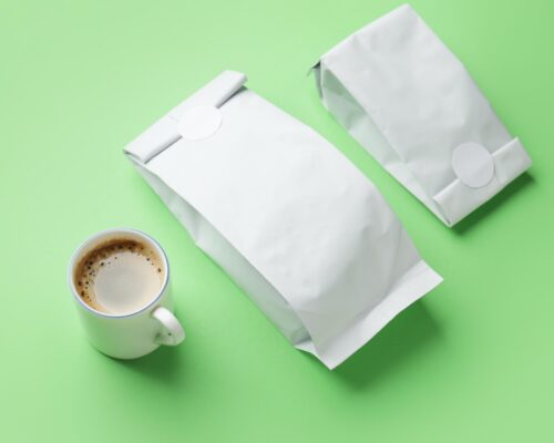 Blank coffee bag mockup isolated in a removable backgroud, concept for design